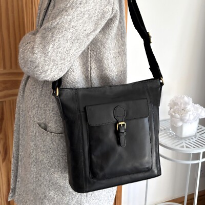 Große schwarze Leder-Schultertasche, Eimertasche