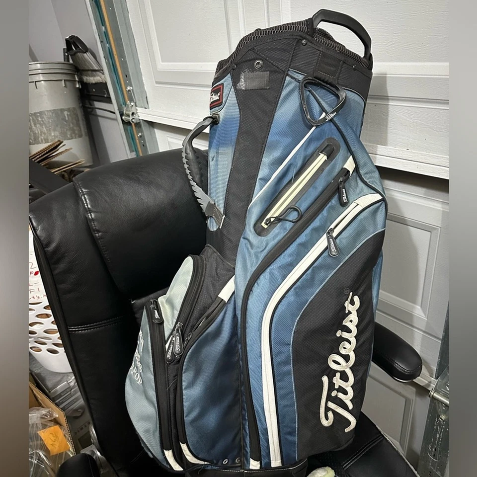 Bolsa de carro de golf Titleist azul 14 vías Foto 3 de 4