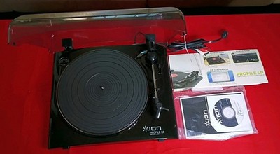 EZ ION Audio PROFILE LP Vinyl Conversion Turntable Convert CD Digital MP3 iPod 