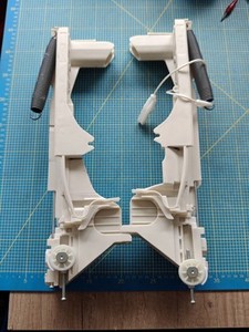 Miele Sockelleisten links und rechts 10600150