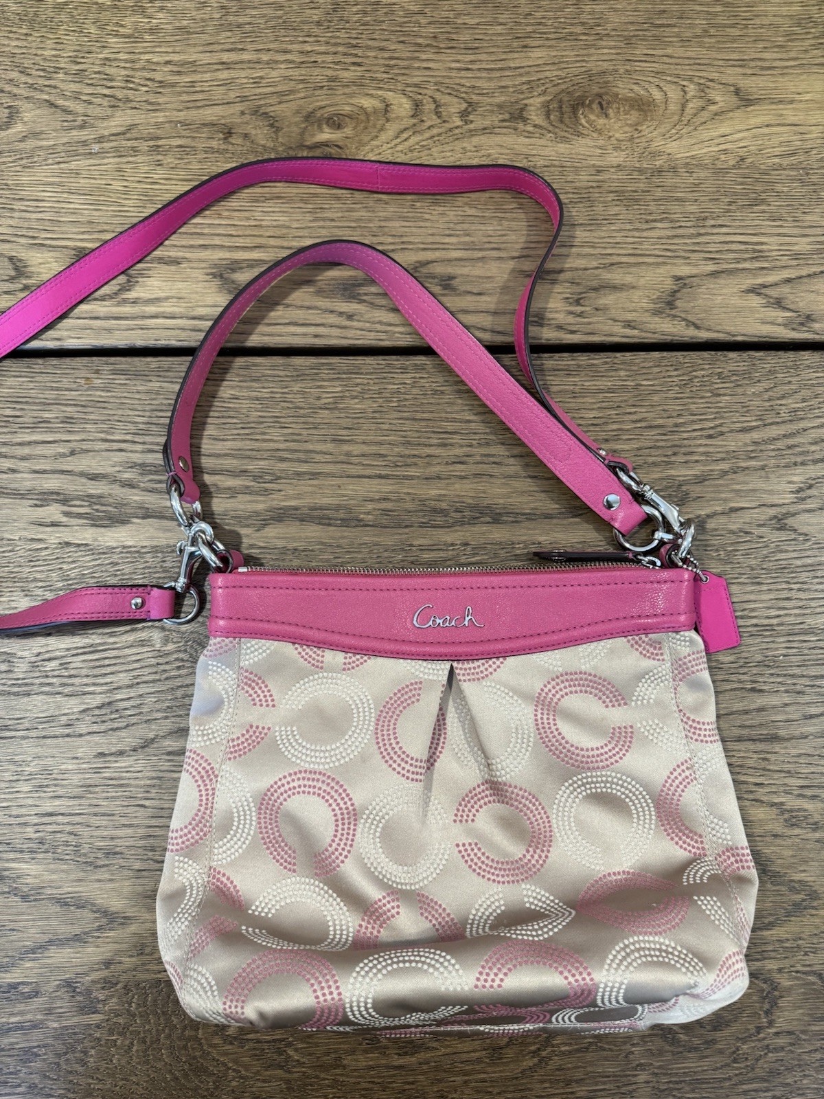 Coach Women's Pink and Beige Crossbody Purse with Adjustable Strap Shoulder Bag