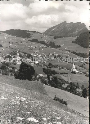 Amden Walensee SG mit Leistkamm