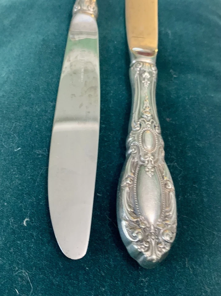 2 cuchillos de cena King Richard con mango de plata esterlina de toalla de 8,5"" de largo Foto 3 de 4