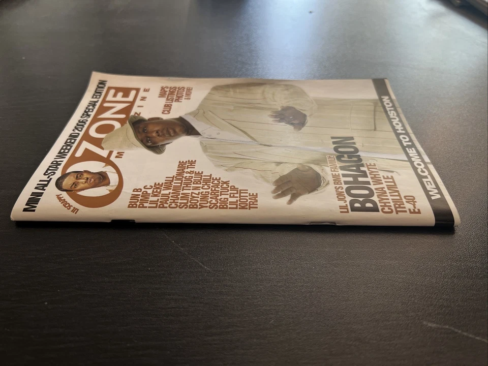 Barely Opened.Barely Read.Ozone Magazine NBA All-Star Weekend 2006  Foto 4 de 4