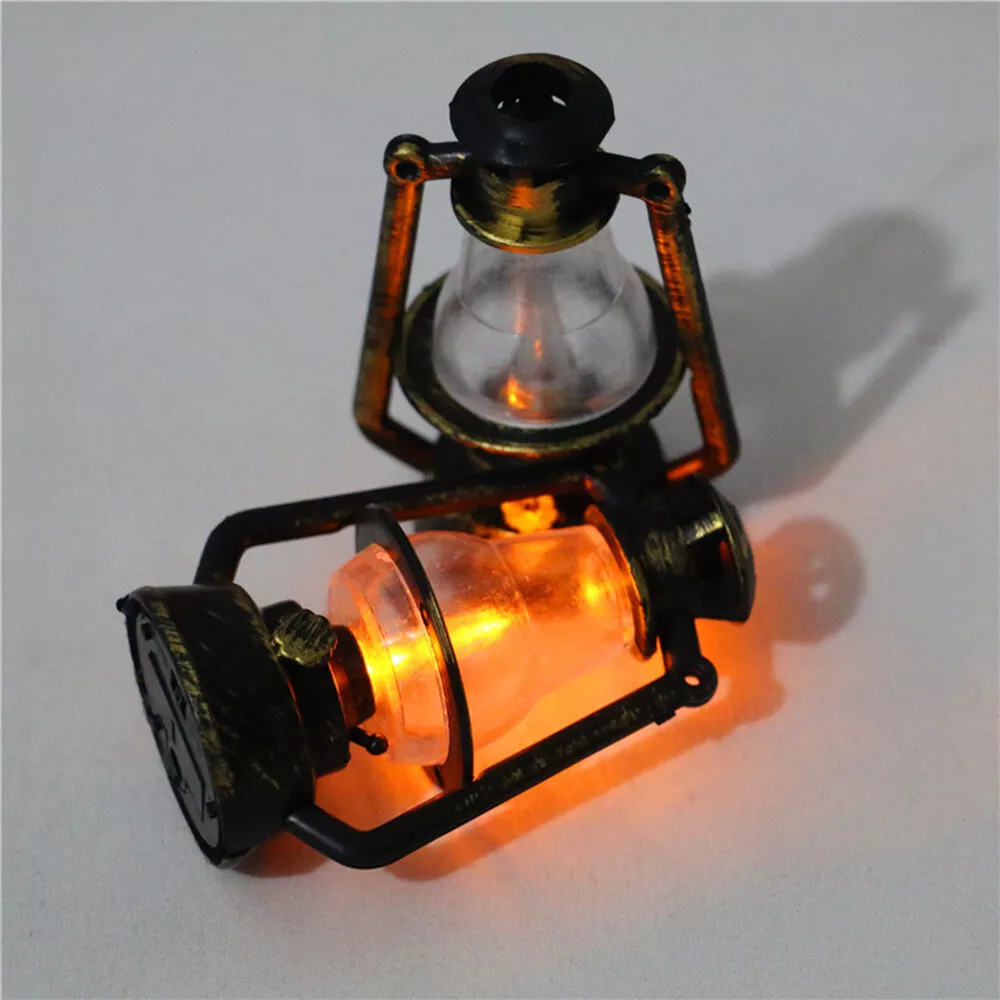 Miniature Lantern Mini Kerosene Lamp Light Dollhouse Decoration Accessories, 1:12 Dollhouse Miniature Kerosene Lamp(Type 2-with Light)