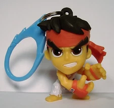 STREET FIGHTER RYU BACKPACK HANGERS SUPER DEFORMED VINYL FIGURE CAPCOM BLIND BAG