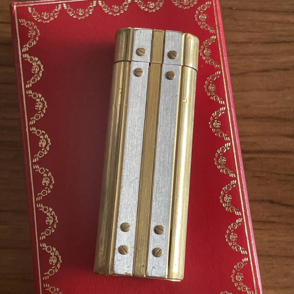 ENCENDEDOR CARTIER GRANDES SANTOS TOTALMENTE FUNCIONAL VINTAGE Foto 4 de 4