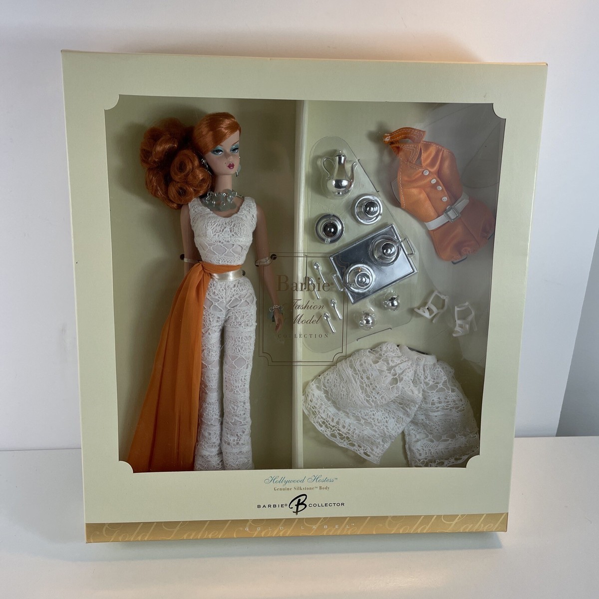 2007 Barbie Hollywood Hostess K7900 LE Gold Label Silkstone