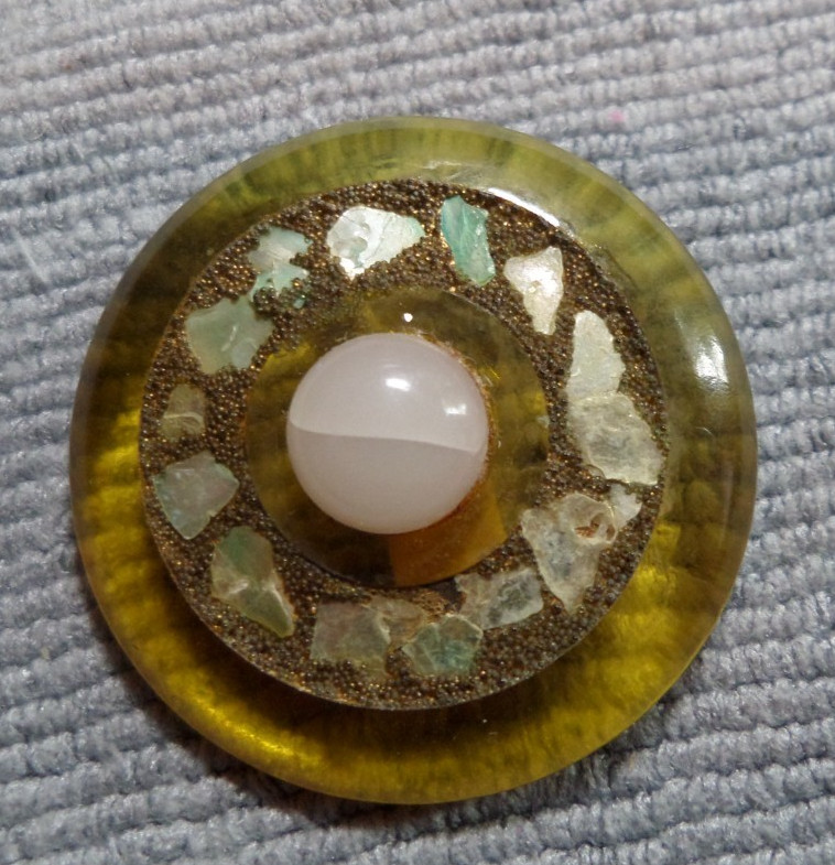 Antique Bakelite Encrusted Inlay MOP Button APPLEJUICE Tested 1-7/16" Inch