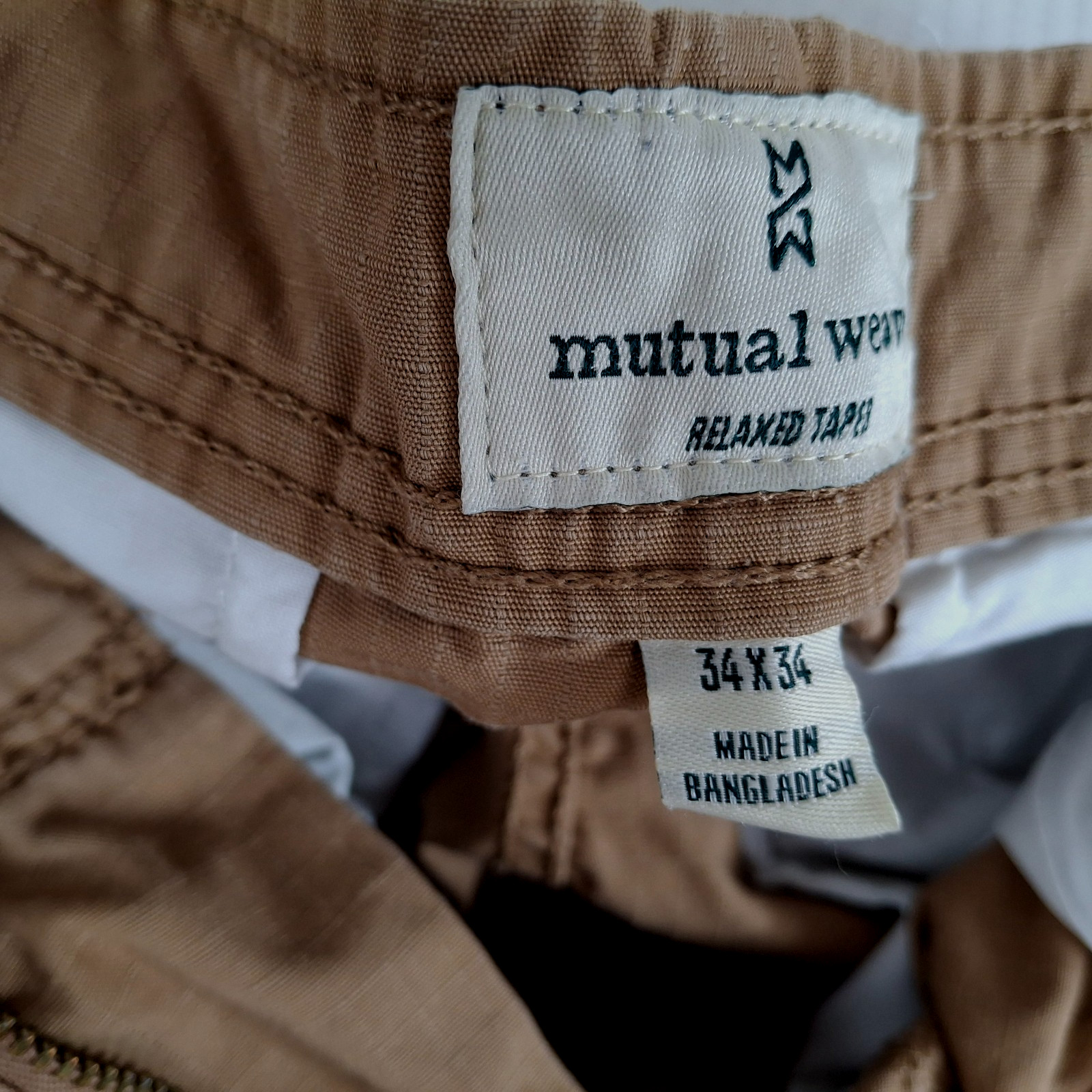 Mutual Weave Men's Cargo Pants Size 34 Ins 33 Relaxed Taper Ripstop Snap Beige