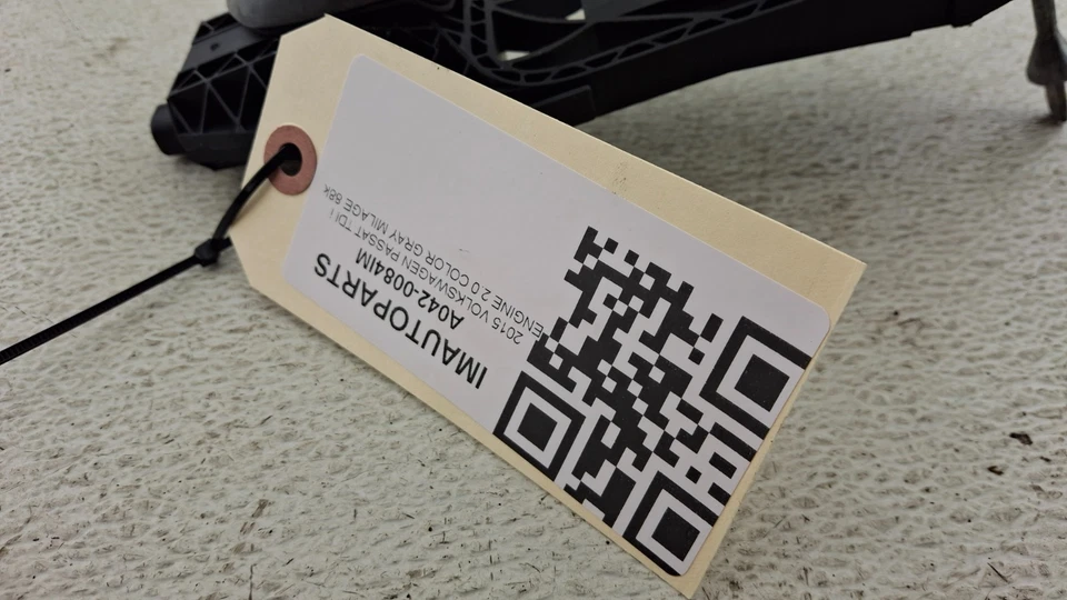 2012-2019 VOLKSWAGEN PASSAT FRONT LEFT SIDE EXTERIOR DOOR HANDLE  OEM DAMAGED - Image 2 of 4