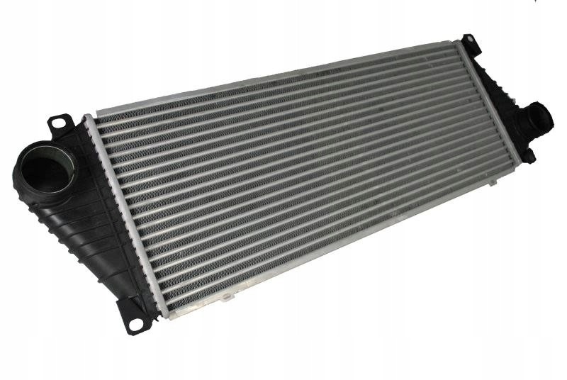 Réduisez la surchauffe turbo du Sprinter B901 avec ce radiateur d'air de suralimentation renforcé