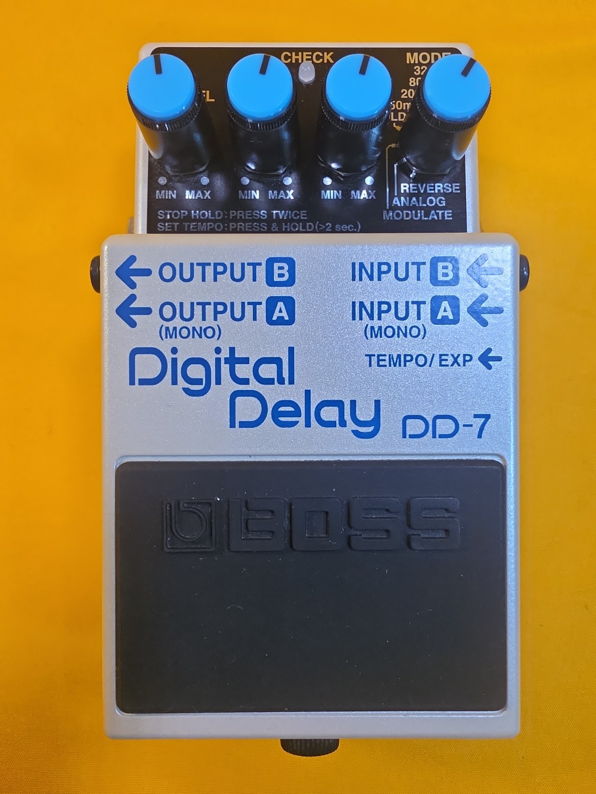 Boss DD-7 Digital Delay Effects Pedal Free USA Shipping Bin13
