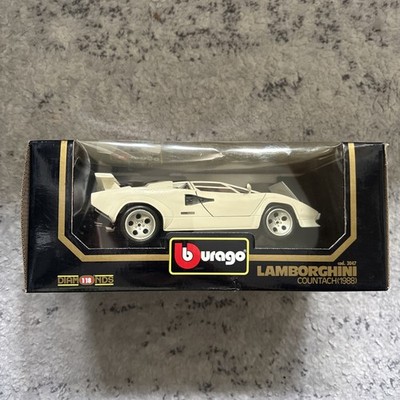 Bburago - Lamborghini Countach 1988 [1:18 weiß 3047 Diamonds Die-Cast B-Ware]