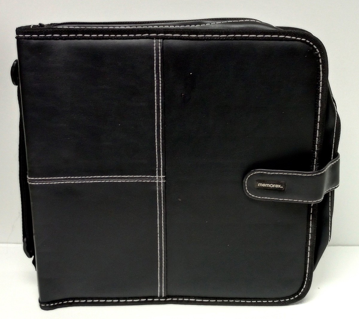 MEMOREX Faux Leather BLACK BINDER Holds 256 CD/DVD DISCS Zippered