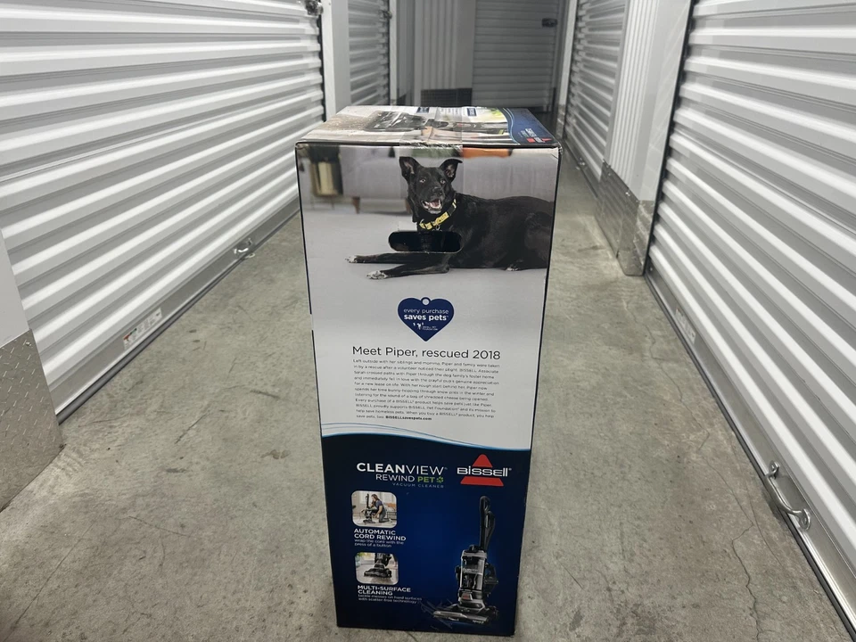 BISSELL CleanView Rewind Pet Upright Vacuum Cleaner w/ Tools - Model 3676U - NEW - Image 4 of 4