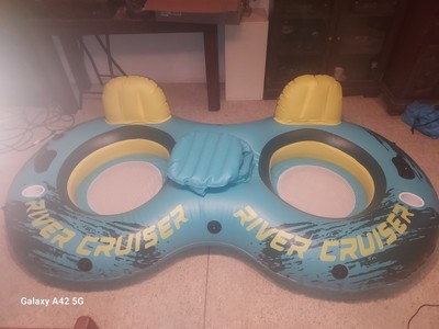 Floating Louge With Built In Ice Chest  And  Cup Holders By River Cruiser