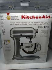 KitchenAid Pro 5 Plus Standmixer 5 Quart Schüssel-Lift Silber mit Aufsätzen