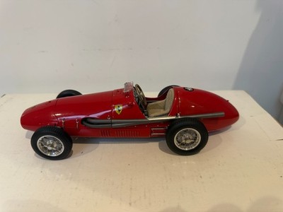 CMC 1:18 SCALE FERRARI 500 F2 1953 M-056
