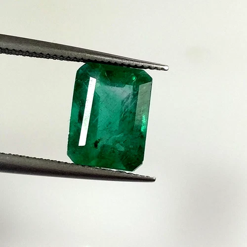 3.45ct Natural Emerald octagon cut top green good luster gemstone
