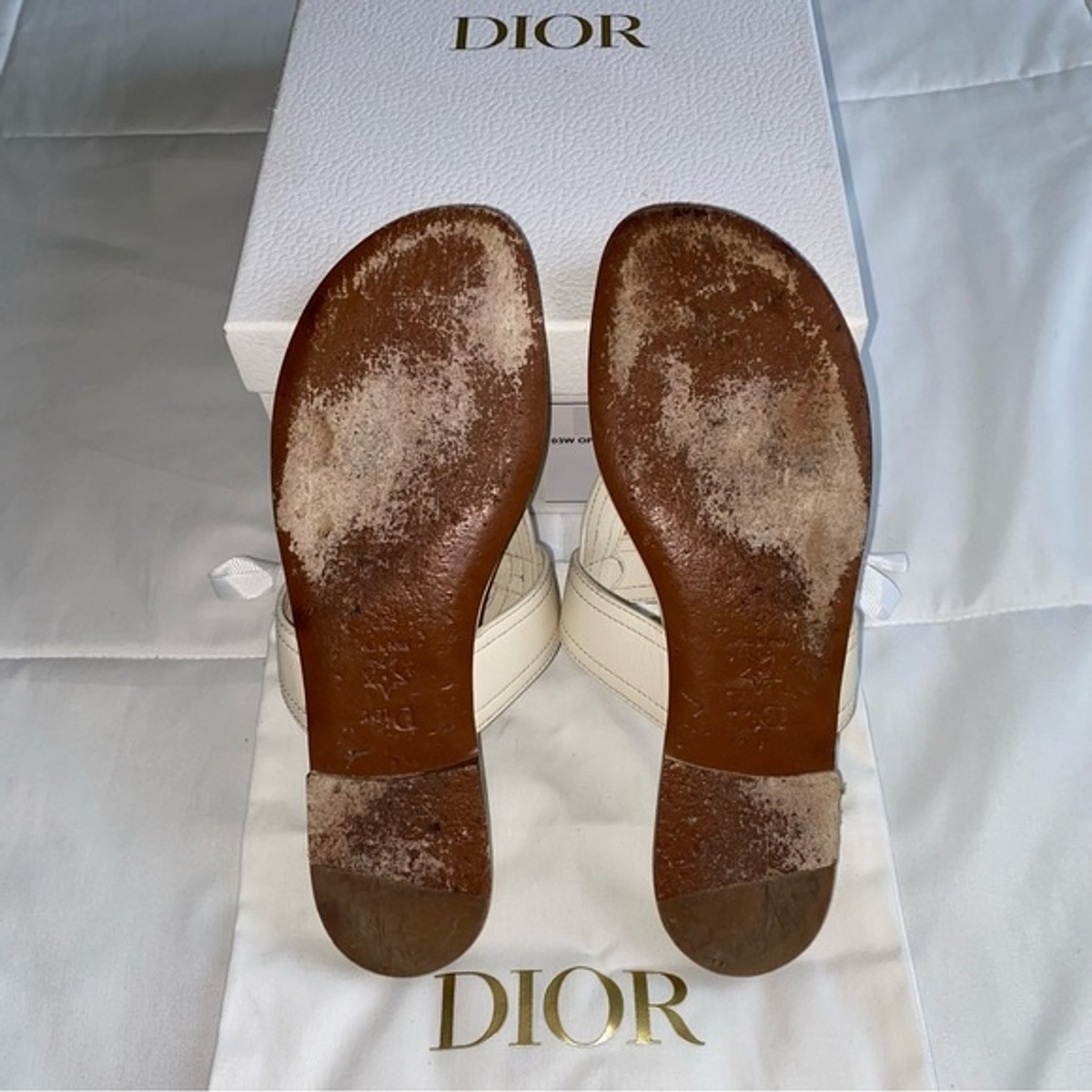 DIOR Authentic Christian Dior 30 Montaigne CD Gold Logo