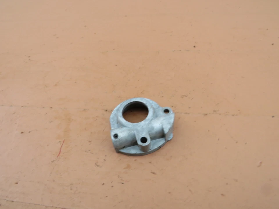 Jonsered 370 Chainsaw OEM Oil Pump - Image 4 of 4