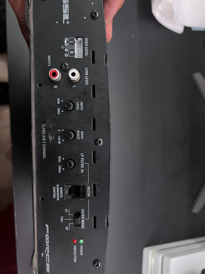 Amplificador EVOLUTION 1600W 2 canais alcance total, classe A/B - Imagem 4 de 4