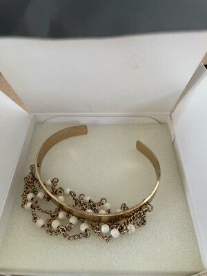Avon Mark  On Hand Cuff   Bracelet  Gold Tone  Faux Pearl    J128