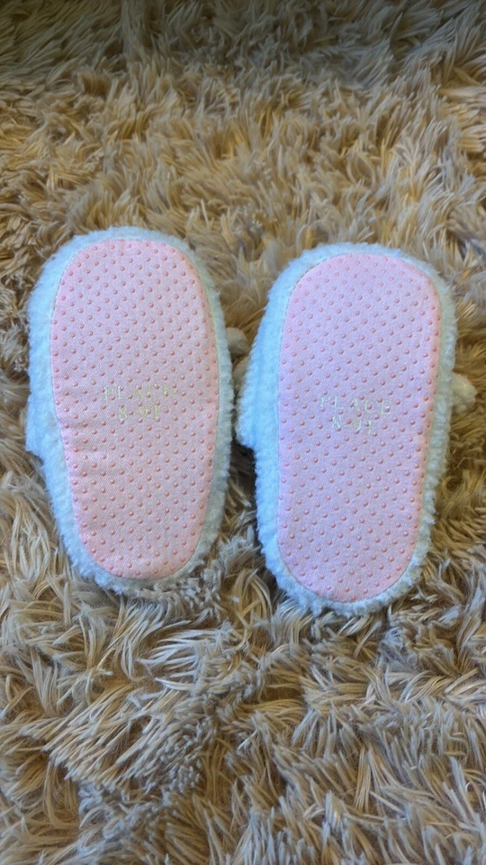 Children’s Place Toddler Girls Fuzzy Pink White Sheep Lamb Slippers Sz 8 9 - Image 2 of 3