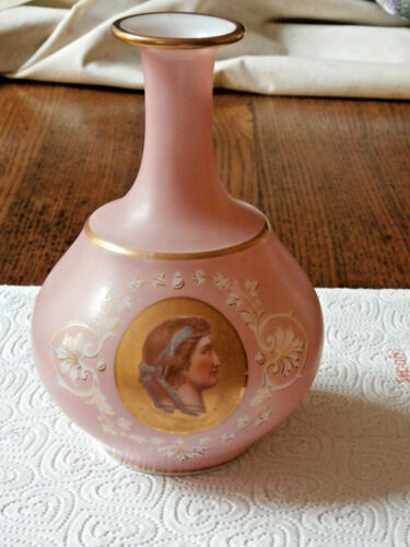 Vase soliflore XIXè siècle doré et peint à la main avec figure antique - opaline - Photo 1/5