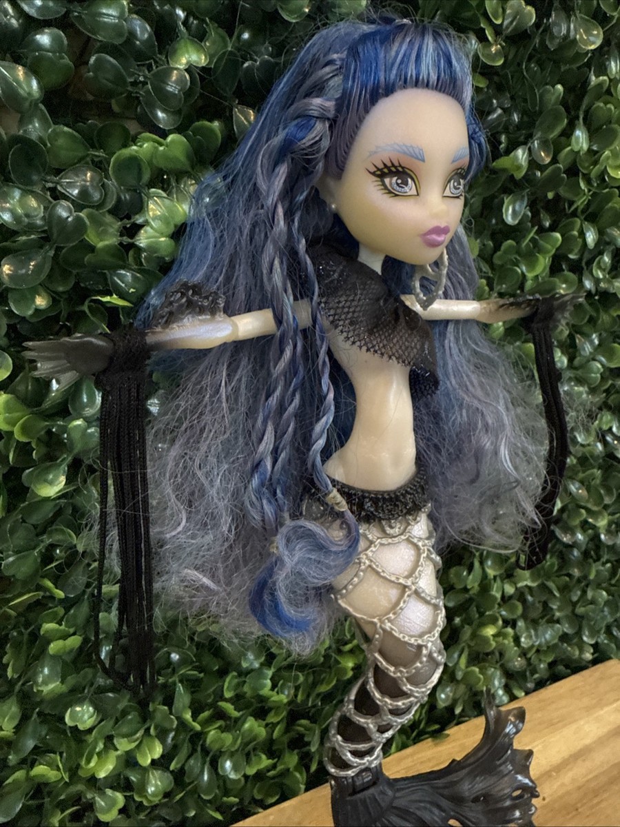 2013 Monster High Freaky Fusion Sirena Von Boo Doll Hybrid Mermaid
