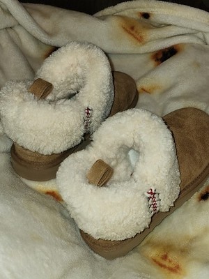 Ugg classic ultra mini braid slip on booties chestnut *size 6* condition: worn