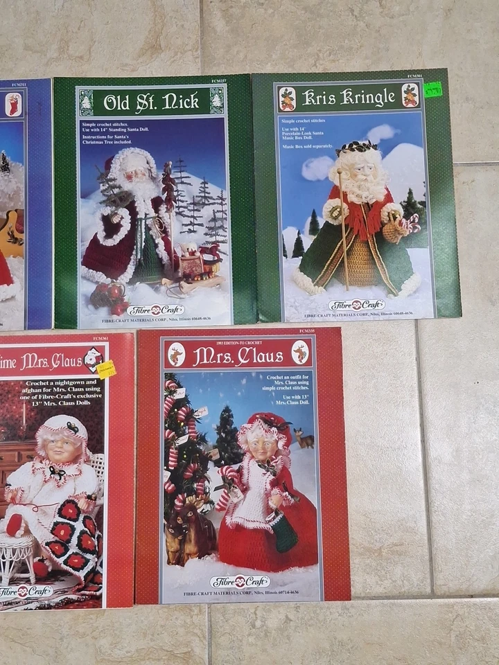 Vintage Santa Claus Mrs Claus 13" & 14" Dolls Christmas Sewing Patterns Booklets - Image 3 of 4