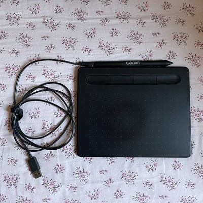 Wacom Intuos Small Black Tablet