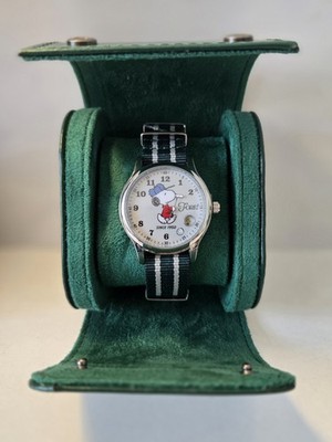 Snoopy Peanuts Uhr Snoopy Golf - Neu mit Karte & Vegan/Kunstleder grünes Etui
