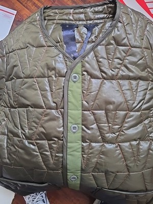 VLONE Large Green Bomber Jacket