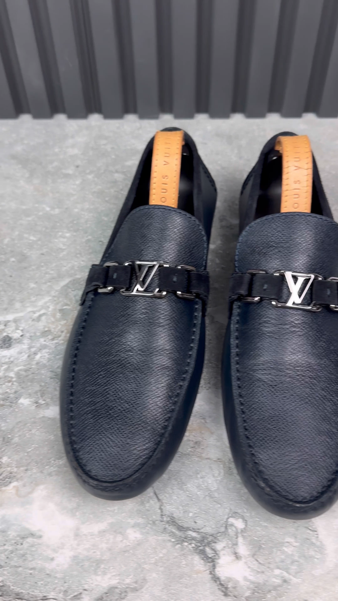 Louis Vuitton Hockenheim Moccasin Gray Taiga Leather 9.5 LV 10.5