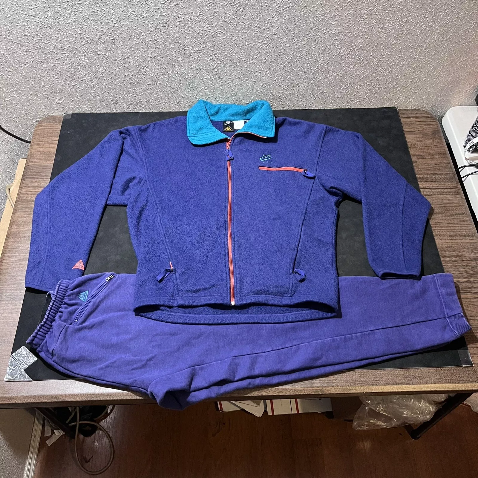 Nike ACG veste vintage ensemble veste polaire pantalon de survêtement années 90 violet jogging années 80 USA