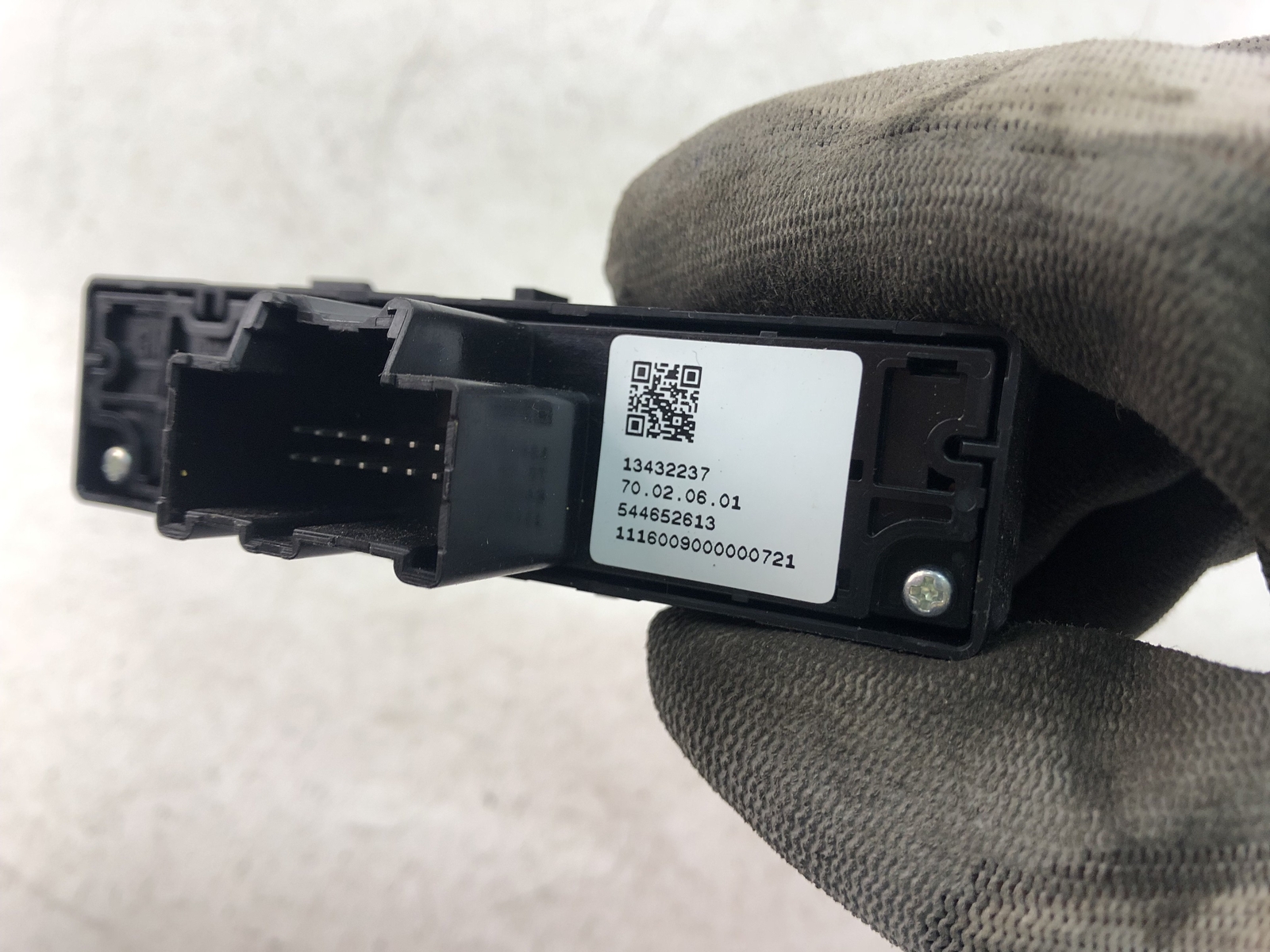 SE4681 OPEL Switches 13432237 | eBay