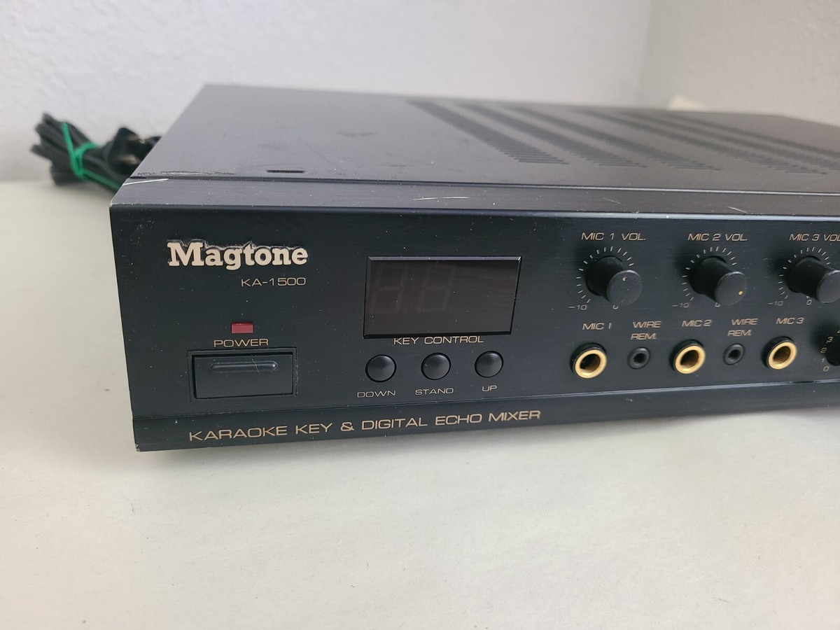 Clé Karaoké Magtone KA-1500 Avec écho Numérique - VENDUE POUR PIÈCES (non Fonctionnelle)