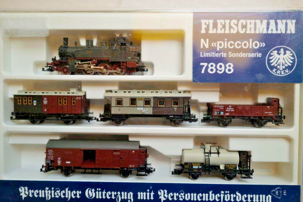 Fleishmann limited edition Epoch 1, Train set 7898 N-Piccolo/N-gauge class  T9/3
