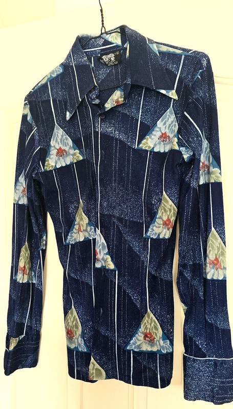 Authentic 1970s Campus Studio One Mens Shirt Small Nylon Disco Long Sleeve