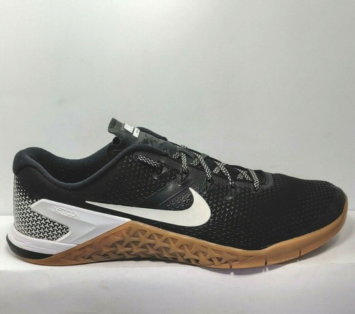 nike metcon 4 black white gum