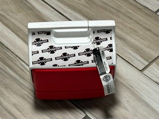 RARE Independent Truck Co Igloo x Playmate Mini Limited Edition Cooler 4qt