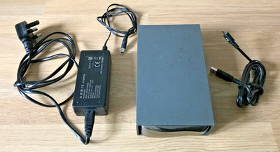 LaCie d2 2TB Externe Festplatte Starck Design USB Desktop voll funktionsfähig