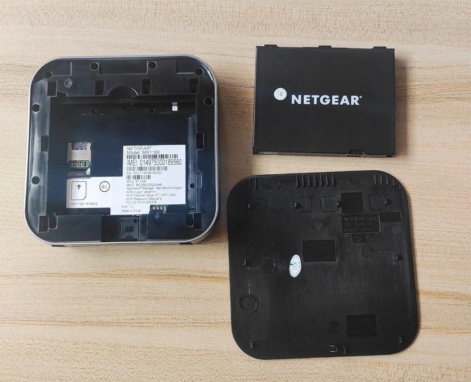 NETGEAR Nighthawk M1 MR1100 Mobile Hotspot Router USA AT&T Version - Image 2 of 3