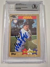 Signed 1987 Topps #150 Wade Boggs Boston Red Sox Beckett BAS Slab