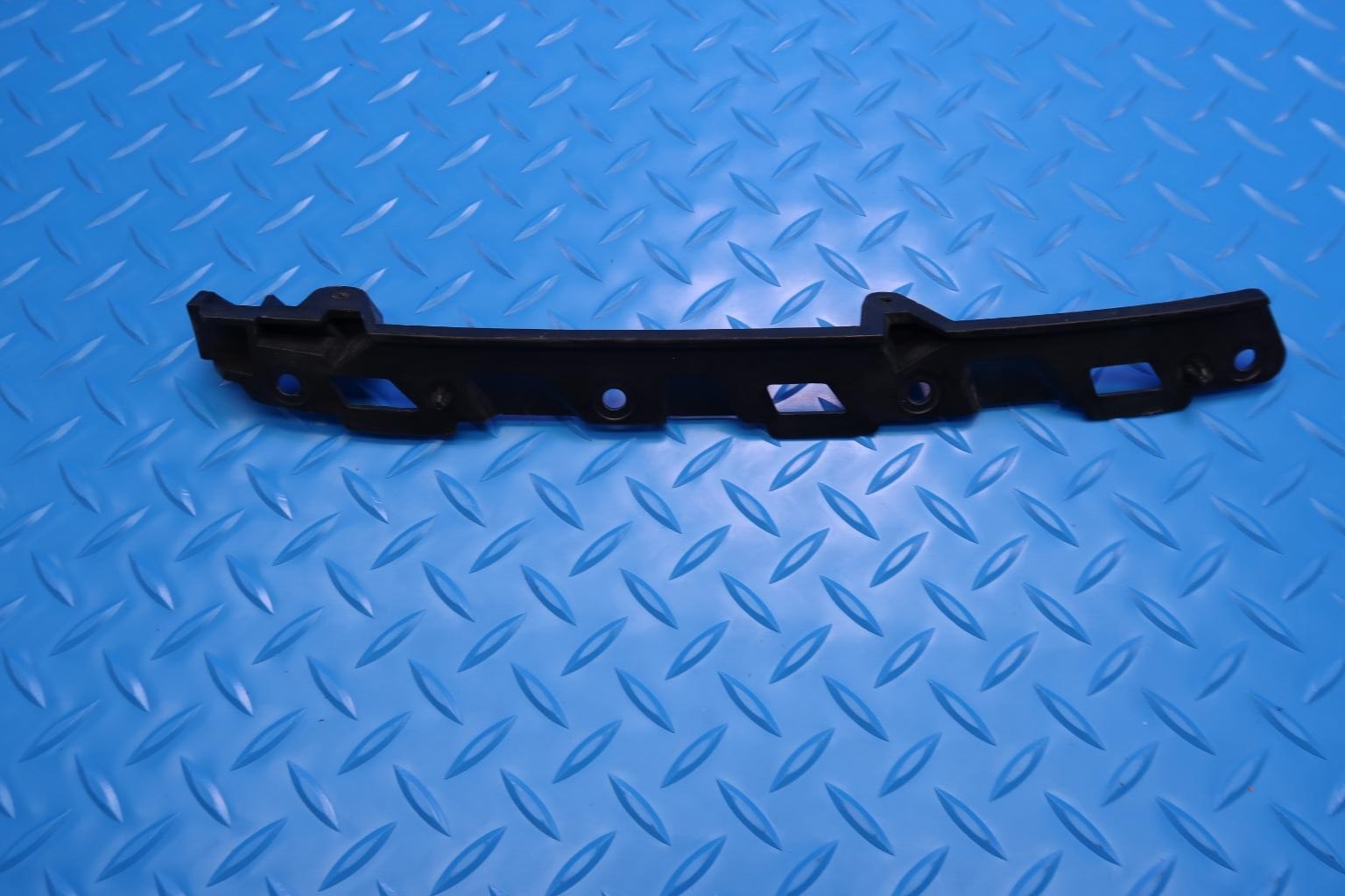 Bentley Bentayga 2015-2020 Front Right Bumper bracket P/N 36A807592