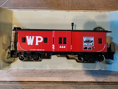#ad Athearn HO Western Pacific WP Bay Window Caboose #444 Item #74681 NOS $30.00