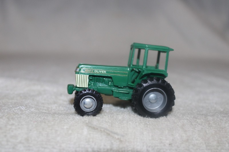1/64 SPIRIT OF OLIVER